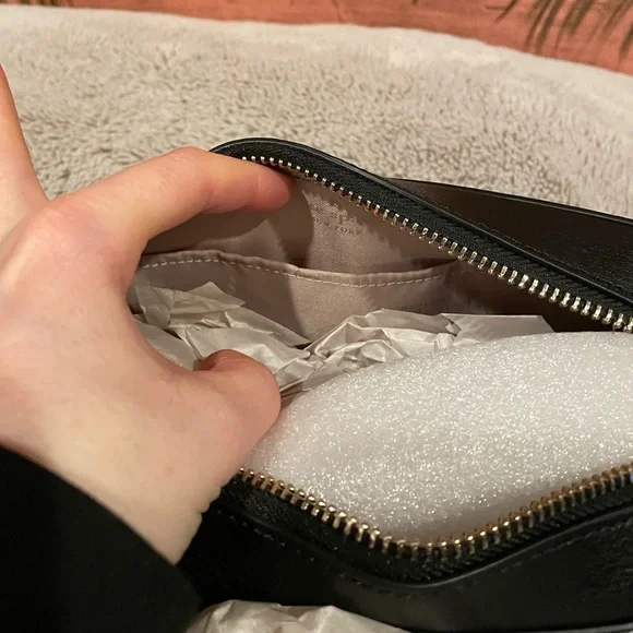 Kate Spade New York Harper Black crossbody - Picture 12 of 13